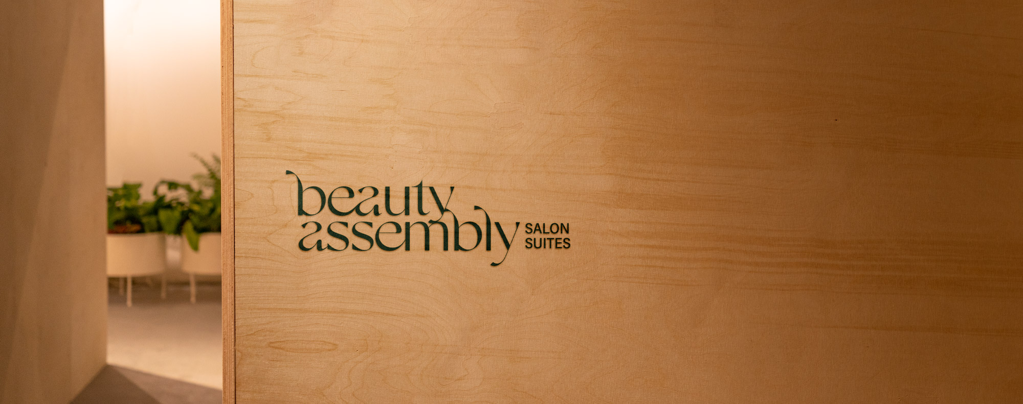 https://zestybrands.ca/wp-content/uploads/2022/11/branding-agency-vancouver-zesty-brands-salon-design-beauty-assembly.jpg